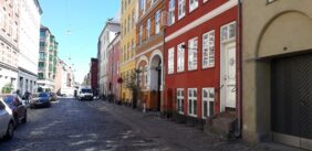 Er dansk BU-litteratur en by i Rusland?