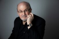 Maratonoplæsning til støtte for Salman Rushdie